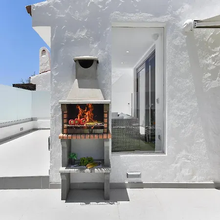 Villa Playa Del Ingles Vista Luxury Retreat In Gran Canaria Private Heated Pool Garden Terrace Bbq Rooftop Solarium With Sea Views Prime, *